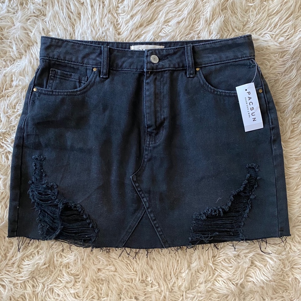 NWT distressed mini denim skirt